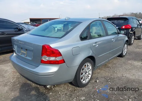 2006 Volvo S40 T5 z USA, uszkodzony, nr VIN YV1MS682262183879